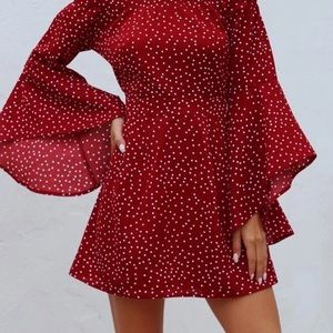 🤯MOVING SALE🤯 SHEIN off shoulder polka dot dress